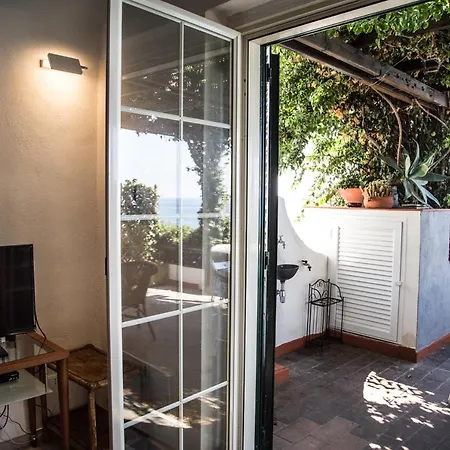 La Casetta Cava Dell'isola Apartment *